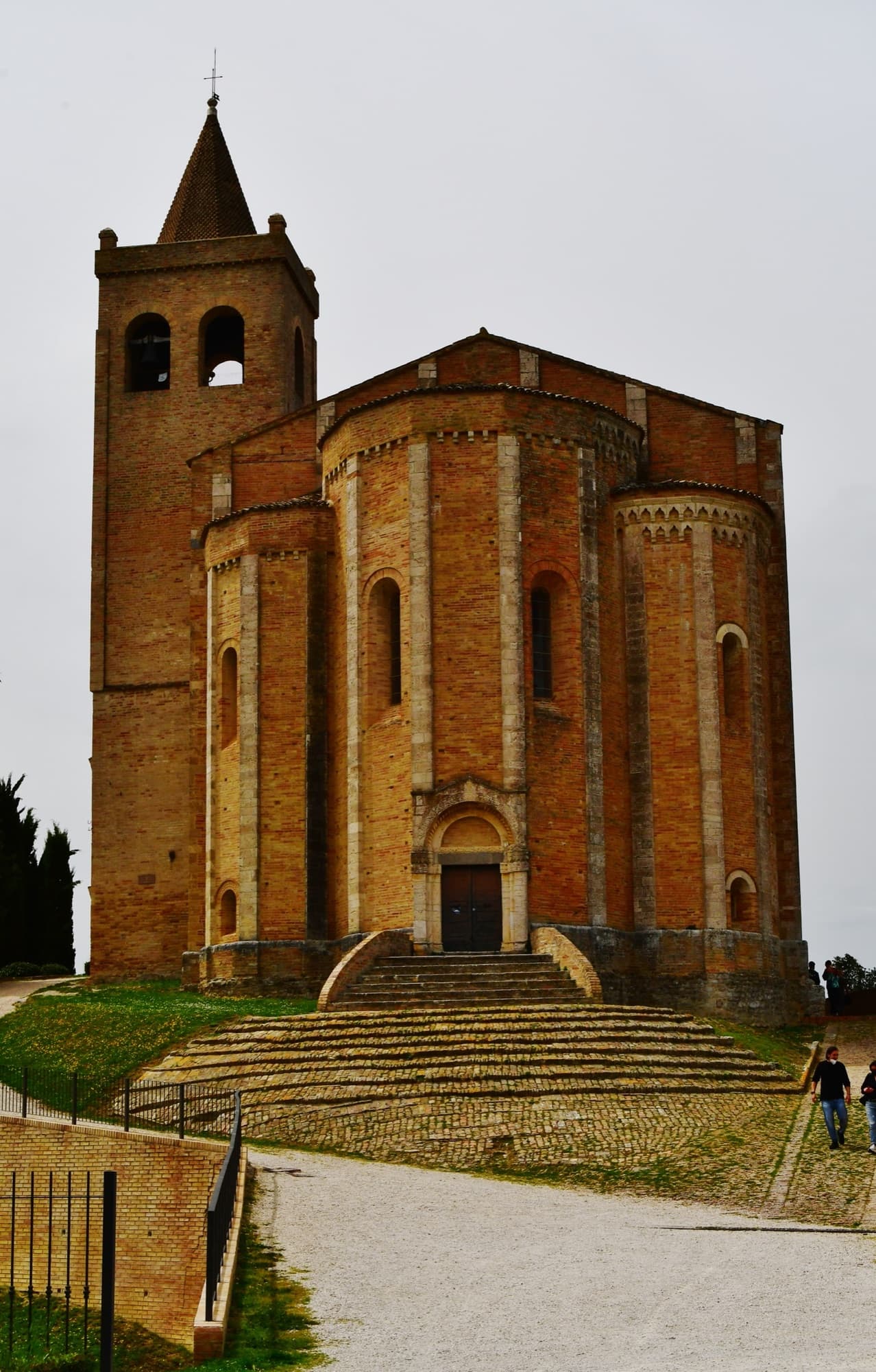 Santa Maria della Rocca in Offida